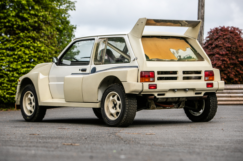 Illustration for article titled A Ridiculously Low-Mileage MG Metro 6R4 Rally Car Is Headed to Auction; Someone Buy This Ugly Thing